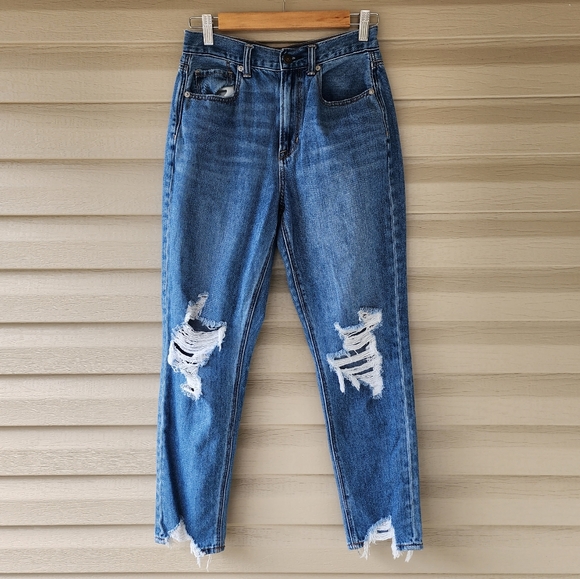 American Eagle distressed mom jeans size 2 - Picture 2 of 13